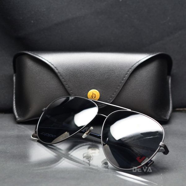 Set Bật Lửa Zippo Ốp Emblem Gấu Bạc Kèm Kính Mắt Cao Cấp ZN143