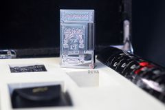 Dupont Bản Giới Hạn Kỷ Niệm 75 năm D209