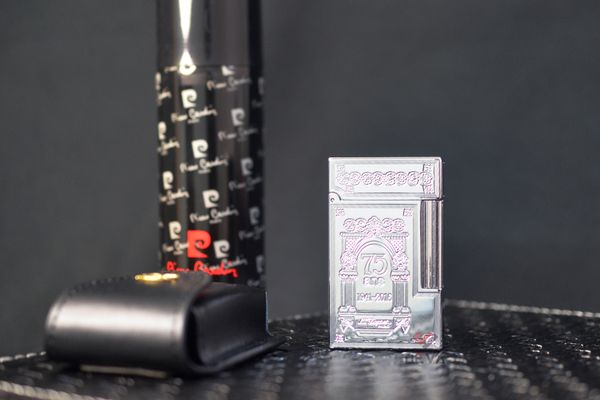 Dupont Bản Giới Hạn Kỷ Niệm 75 năm D209