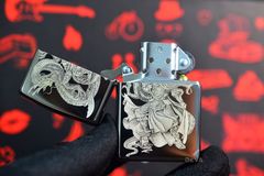 Set Zippo Series Black Ice Khắc Laser Các Chủ Đề ZK171