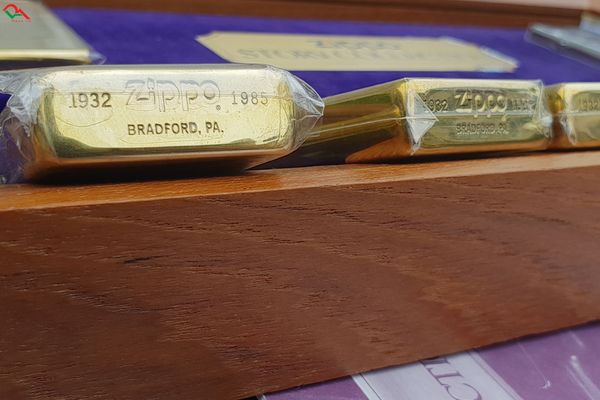 Set Zippo Chu Niên 1932-1985 C416