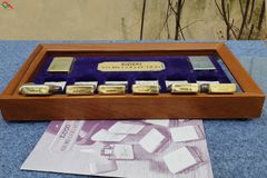 Set Zippo Chu Niên 1932-1985 C416