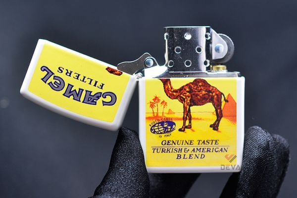 Set Zippo 18 Chiếc Sơn Chủ Đề Camel Các Quốc Gia ZN372
