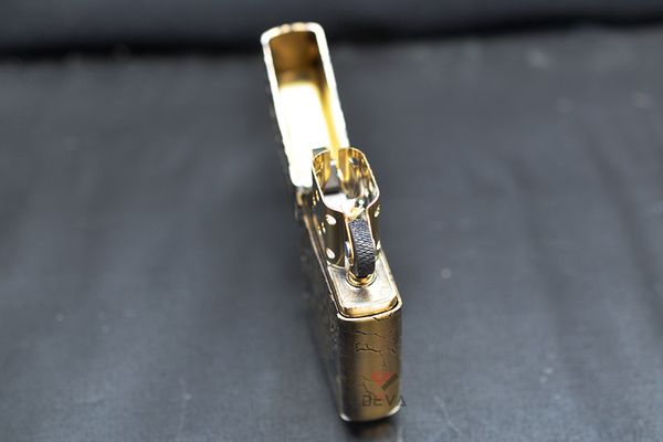 Set Zippo Armor Khắc Nổi 3D Nữ Thần Tóc Rắn Medusa ZD66