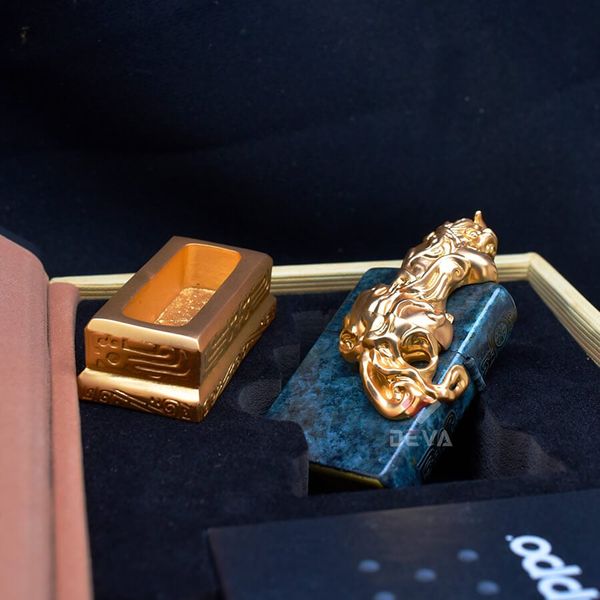 Set Zippo Hoa Văn Cổ Đại Ốp Linh Vật Tỳ Hưu May Mắn ZN66