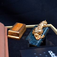 Set Zippo Hoa Văn Cổ Đại Ốp Linh Vật Tỳ Hưu May Mắn ZN66