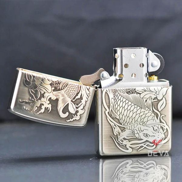 Zippo Bạc Khối Armor Khắc Cá Chép Đầm Sen BK61