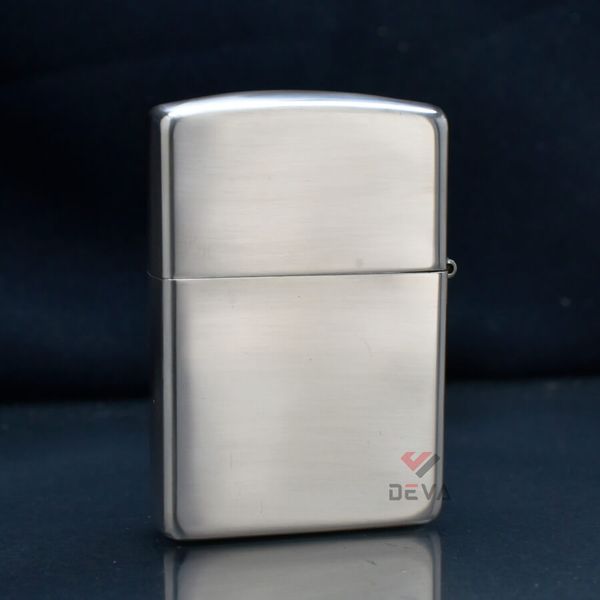 Zippo Bạc Khối Ốp Emblem Đầu Bò Marlboro BK39