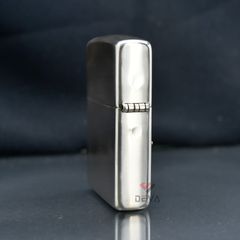 Zippo Bạc Khối Ốp Emblem Đầu Bò Marlboro BK39