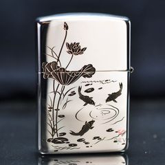 Zippo Bạc Khối Khắc 2 Mặt Cá Chép Trong Đầm Sen BK67