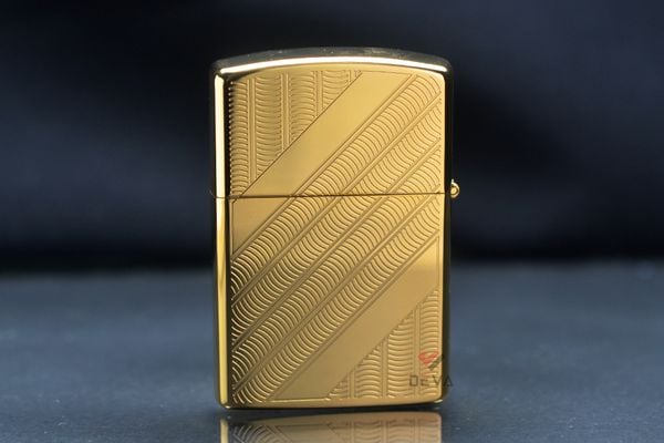 Bật lửa Zorro khắc hoa văn chéo bản giới hạn Z92098