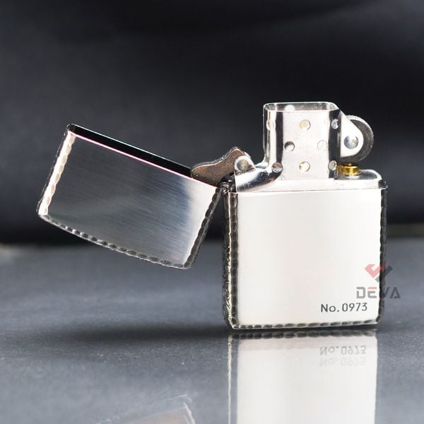 Bản giới hạn mạ bạc khắc hoa văn các cạnh ZN49