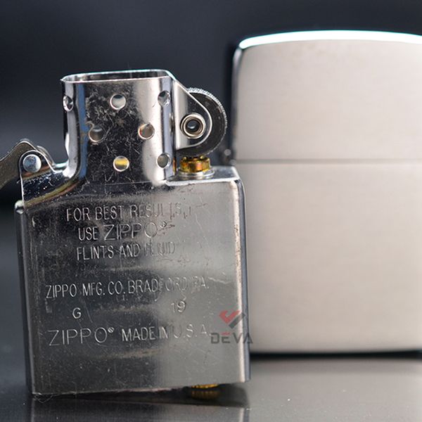 Zippo Tái bản 1941 bạc xước ZT07