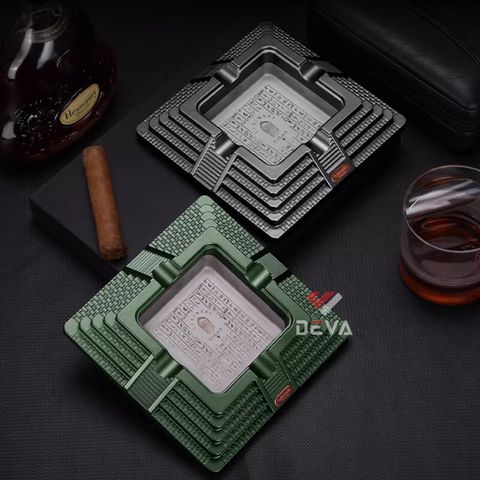 Gạt tàn 4 điếu kim tự tháp Jifeng JF 2023