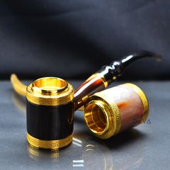 Tẩu cán sừng đế đứng hoa văn mạ vàng Freesize TS12