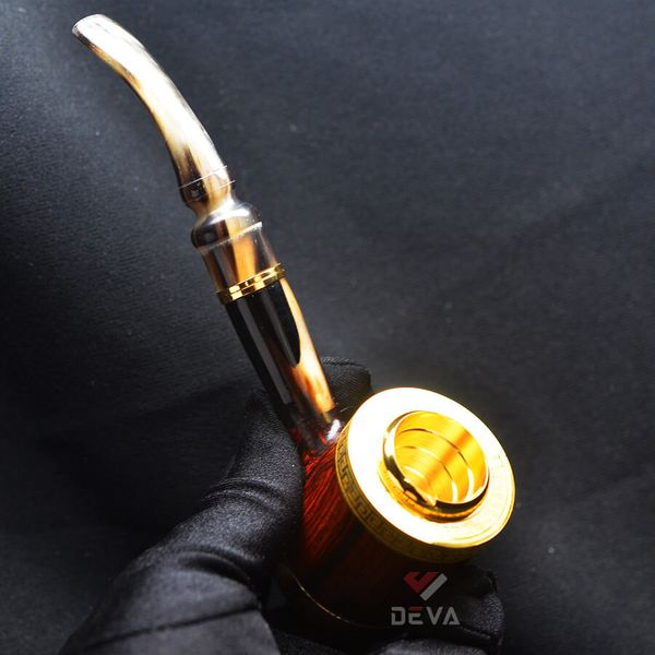 Tẩu cán sừng đế đứng hoa văn mạ vàng Freesize TS12