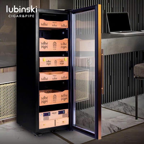 Tủ bảo quản cigar 600 - 700 điếu Lubinski RA 333