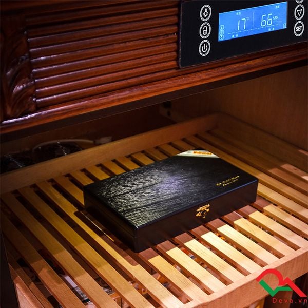 Tủ bảo quản xì gà LUBINSKI gỗ tuyết tùng LB 098