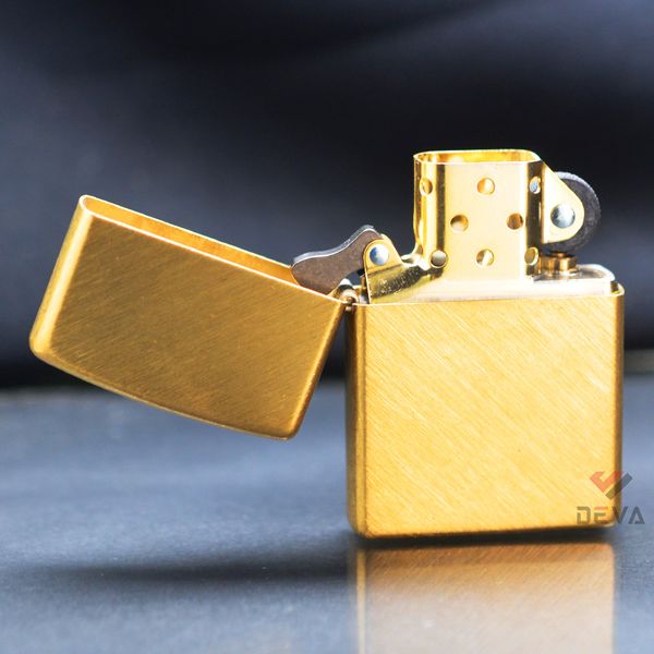 Zippo Vân Xước Xương Cá Herringbone Sweep Z05