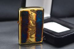 Zippo Armor Đồng Cháy Khắc Rồng Lượn 1 Mặt ZN33
