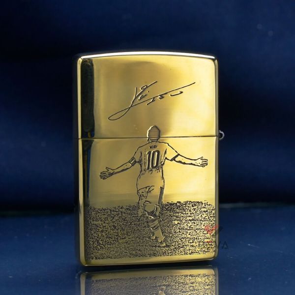 Zippo Ốp Cúp Thế Giới World Cup Rusia 2018 và Lionel Messi ZN122