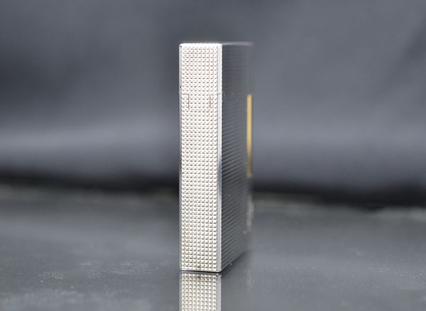 Dupont gatsby vân kim cương 2 lỗ thấp DPH46