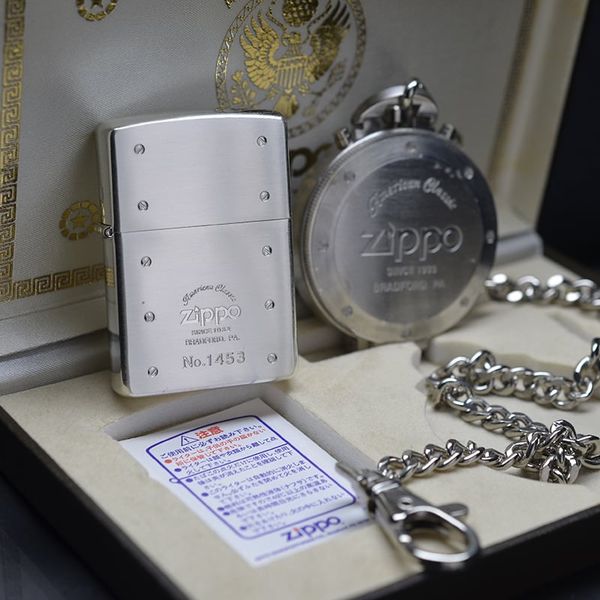 Set Zippo 2001 đồng hồ mạ bạc giới hạn C134