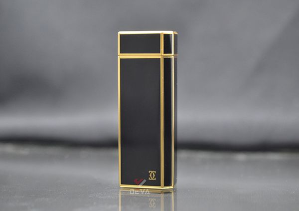 Sơn mài đen 5 cạnh Cartier CA10