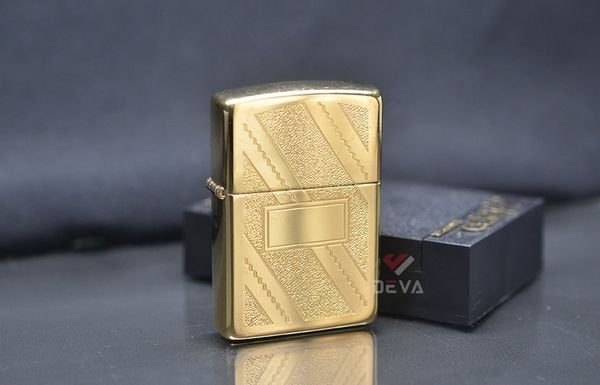 Zippo 1996 mạ vàng C800