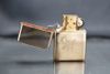 Zippo 2000 khắc bông hồng mạ vàng hồng C49