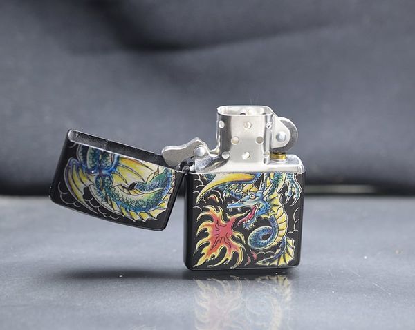 Zippo 1999 rồng C69