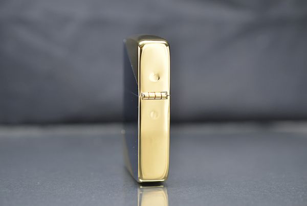 Zippo tái bản 1941 mạ vàng kẻ chéo số giới hạn ZN293