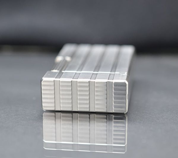 Dupont 1 lỗ bọc bạc vân dọc DPH118