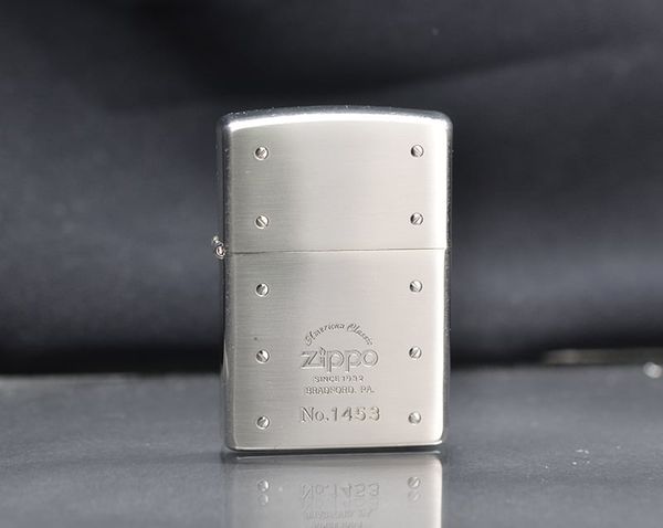 Set Zippo 2001 đồng hồ mạ bạc giới hạn C134