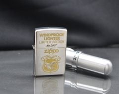 Set Zippo 1995 móc khóa bình xăng C33