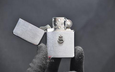 Zippo 1969 emblem quân đội USN C746