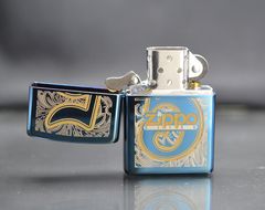 Zippo 2007 hoa văn Click C714