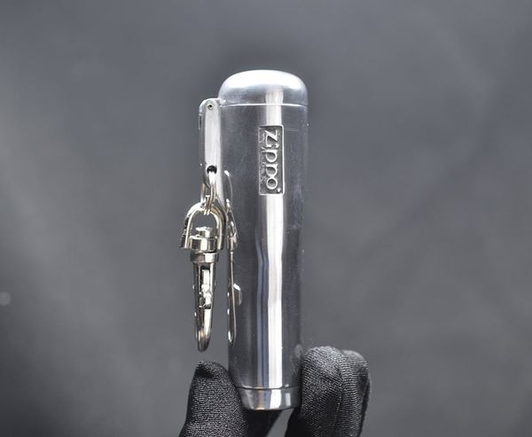 Set Zippo 2004 logo giới hạn C30