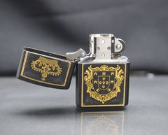Zippo 1996 Emblem Vương Miện – Mạ Vàng Gold Plated Bản Hoàng Gia Sang Trọng C05