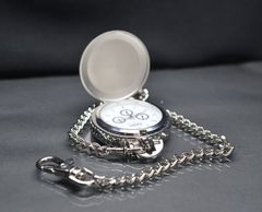 Set Zippo 2002 đồng hồ C107