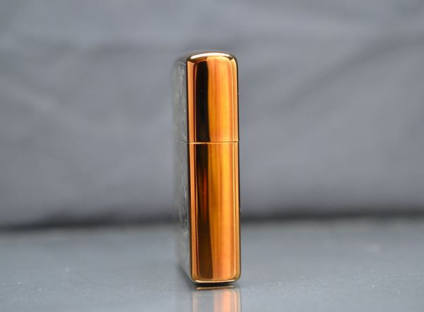 Zippo hoa văn 2004 C750