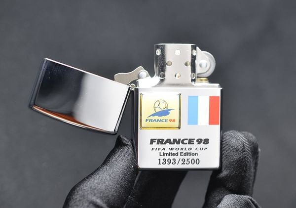 Zippo 1997 emblem france 98 giới hạn C22