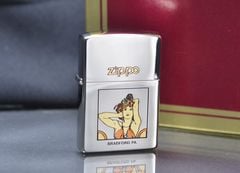 Set Zippo 1998 hình cô gái và bình xăng C175
