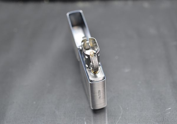 Set Zippo 2004 hình súng C510