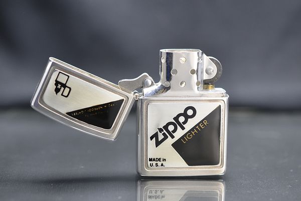 Zippo Lighter  hình bật lửa 1994 C116