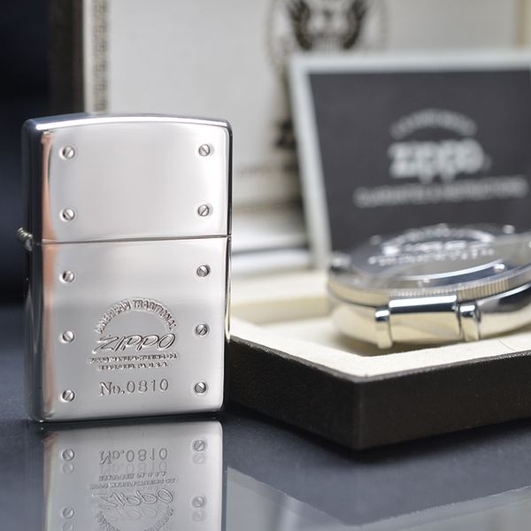 Set Zippo 2002 đồng hồ C107