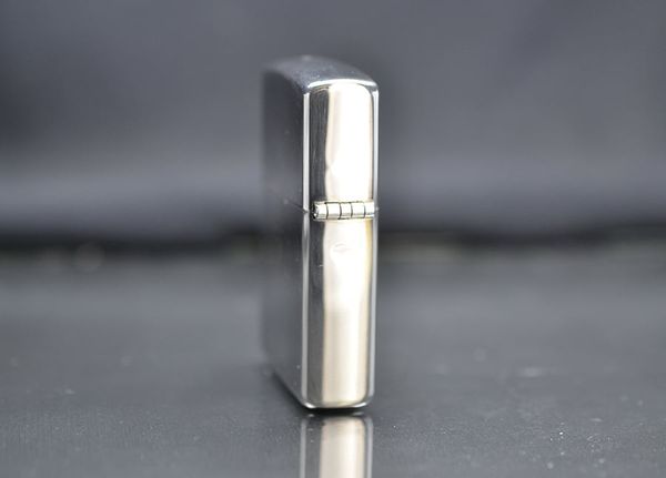 Zippo 1992 ốp khảm trai  C97