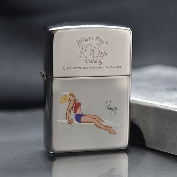 Zippo 1996 mạ bạc kỷ niệm 100th Vargas C128