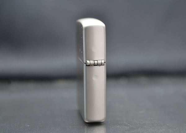 Zippo 1994 logo mạ vàng C147