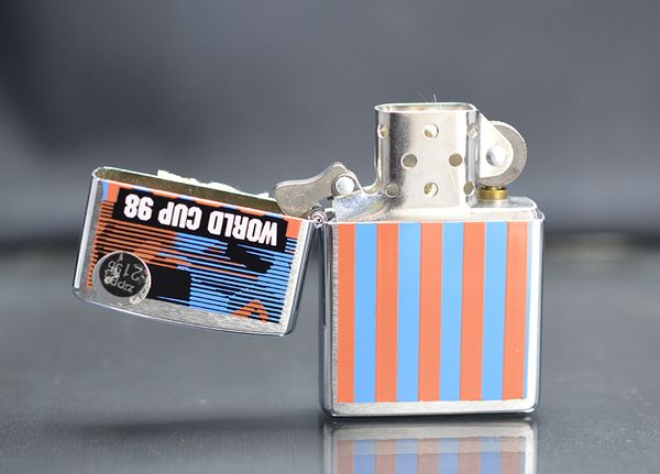 Zippo  World Cup 98 Đời XIII (1997) C435